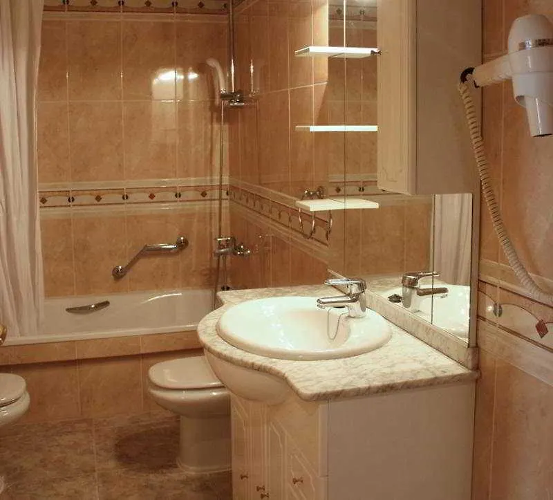 Apartamentos Imperial Salou Apartment